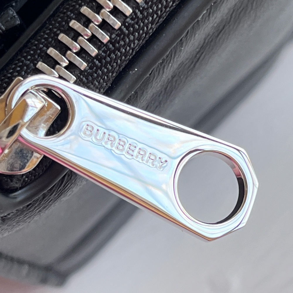 BURBERRY Lola Quilted Leather Wallet on a Strap- Black - Picture 11 of 12